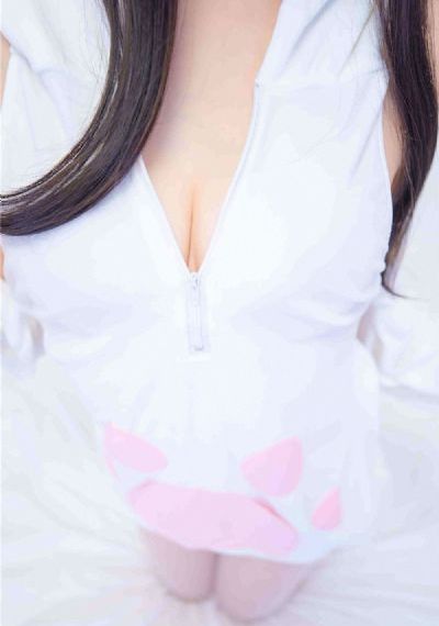 制服诱惑电影在线观看