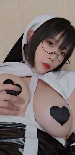 波多野结衣被夫上司持续